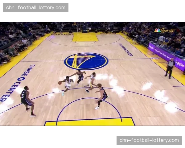 深度复盘：录像分析显示，王牌队季前赛已开始演练新的高位挡拆战术