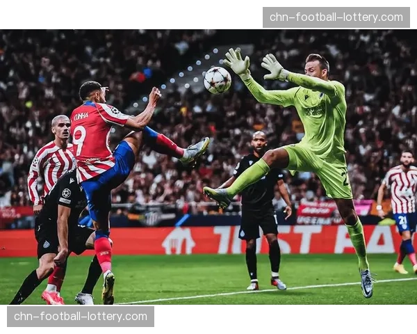 聚焦:南特门将拉冯高接低挡,单场完成9次扑救